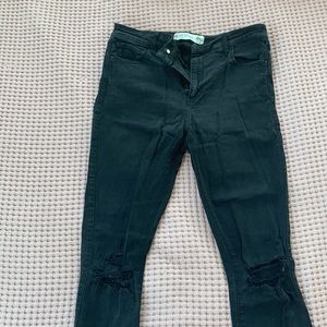 Black Abercrombie and Fitch ripped high rise jeans